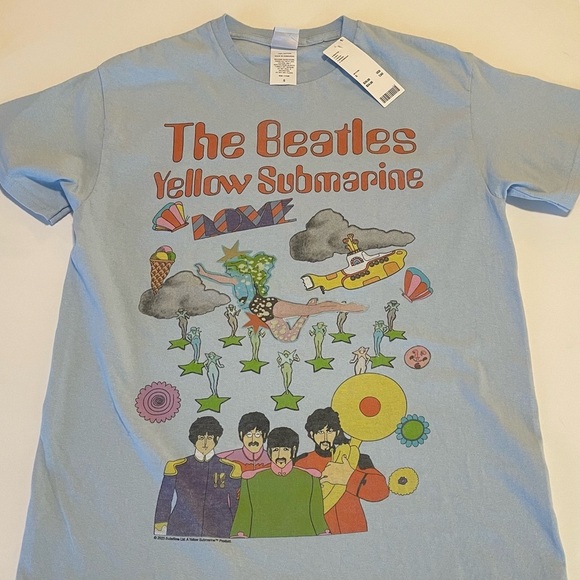 The Beatles T-Shirt Yellow Submarine Small New With Tags - Picture 8 of 8